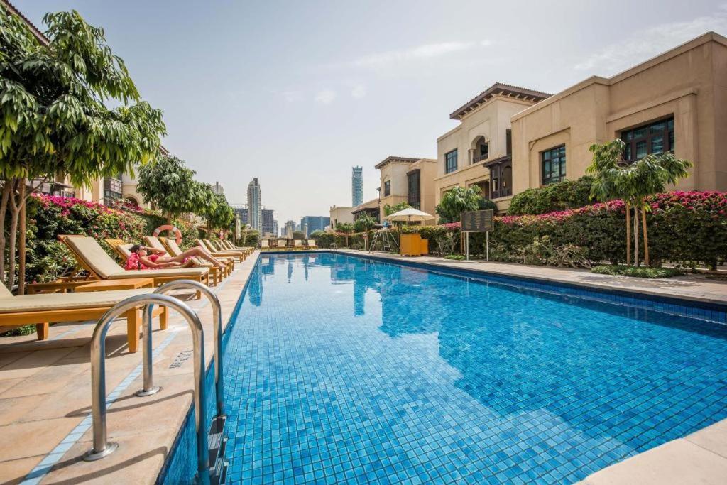 Bnbmehomes - Traditional Meets Modern In Downtown - 5041 Dubaï Extérieur photo