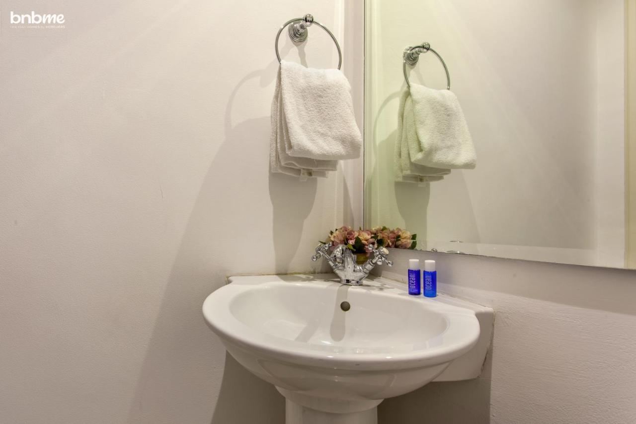 Bnbmehomes - Traditional Meets Modern In Downtown - 5041 Dubaï Extérieur photo