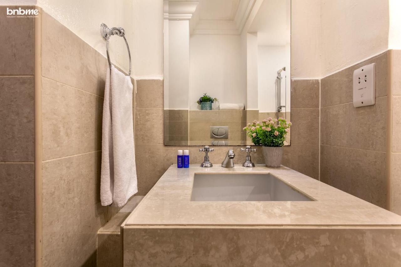 Bnbmehomes - Traditional Meets Modern In Downtown - 5041 Dubaï Extérieur photo